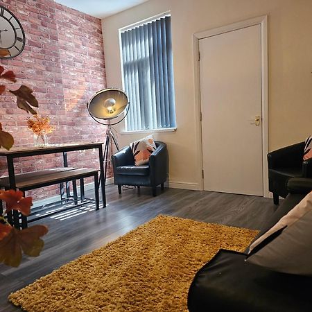 Fife House - Welcome Short Stays دربي المظهر الخارجي الصورة